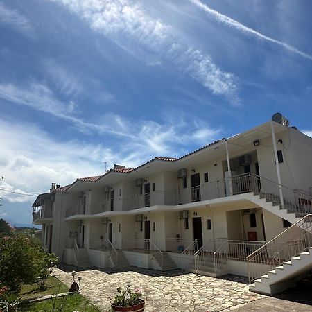 Evita Luxury Apartments Spilia  Exterior photo
