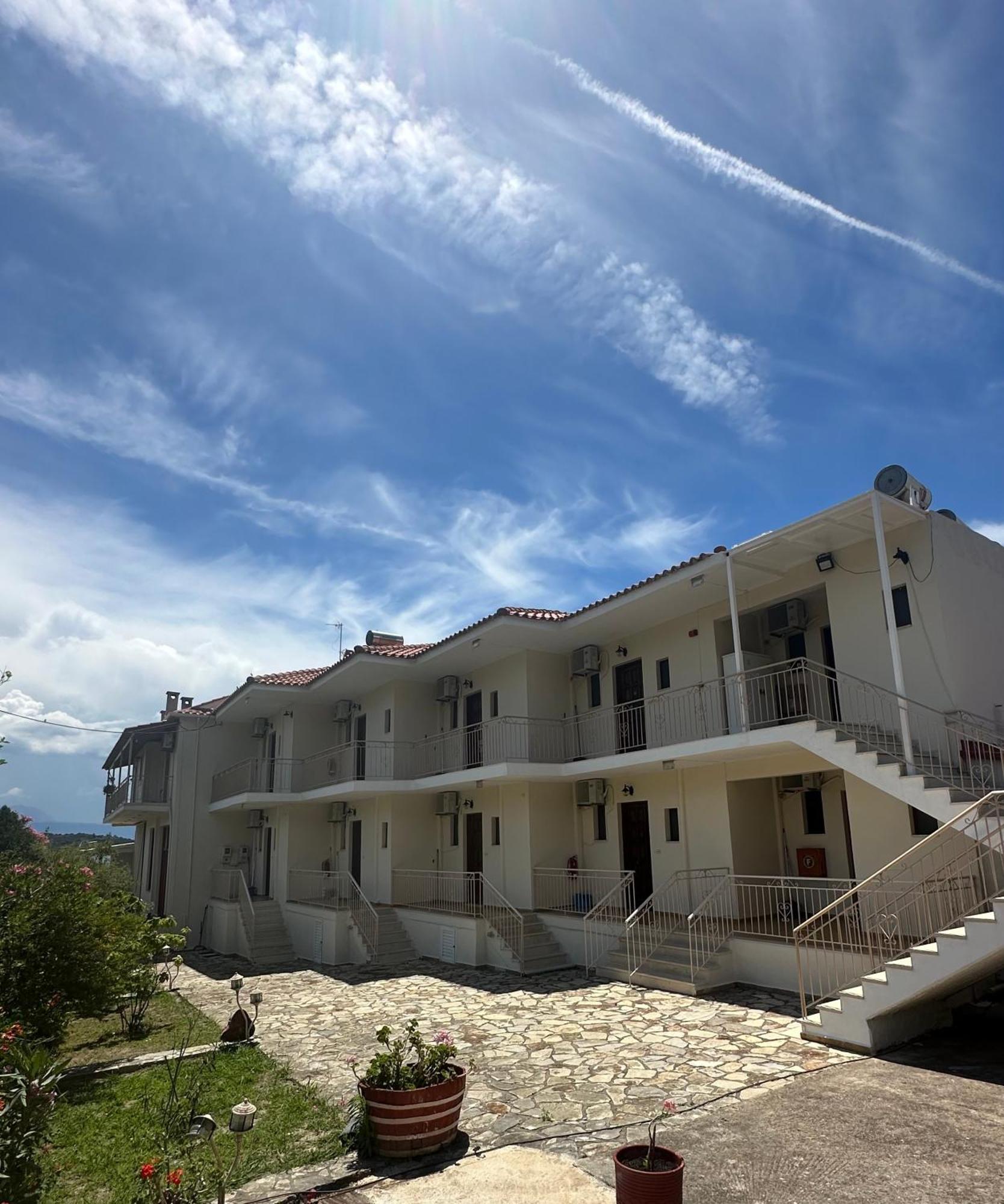 Evita Luxury Apartments Spilia  Exterior photo